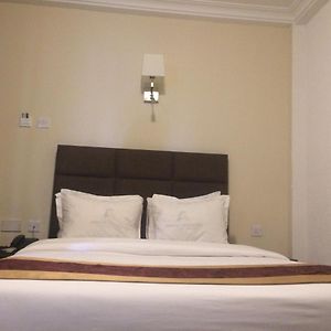 Standard Room with 1 Single Bed